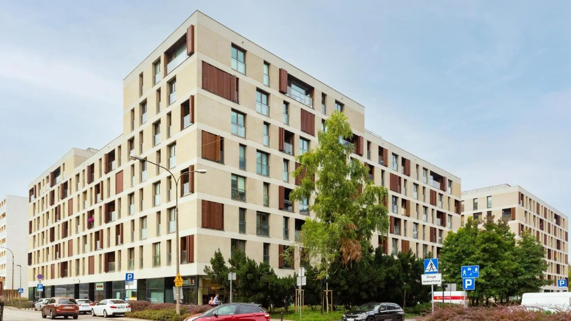Central Warsaw Apartment - Great Location - One Bedroom Apartment - Kolejowa